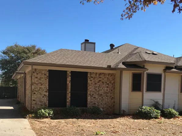 5311 Wild West Dr, Arlington, TX 76017