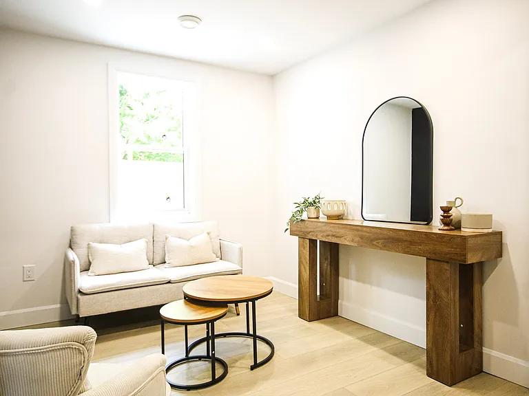 269 Madison Ave S #5 — Photo 17