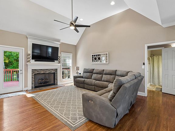 5th image of 175 Hawks Bend Ln