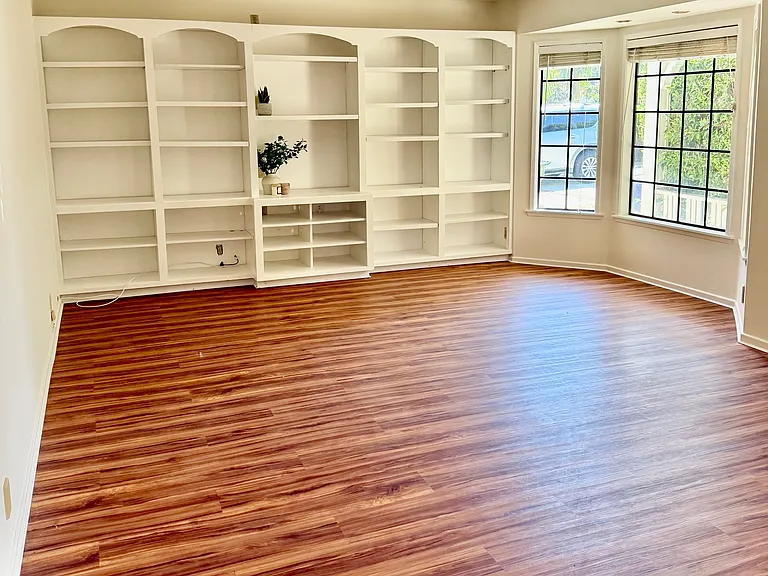 22523 Dolorosa St — Photo 7