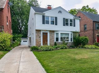 2338 Charney Rd, University Heights, OH 44118