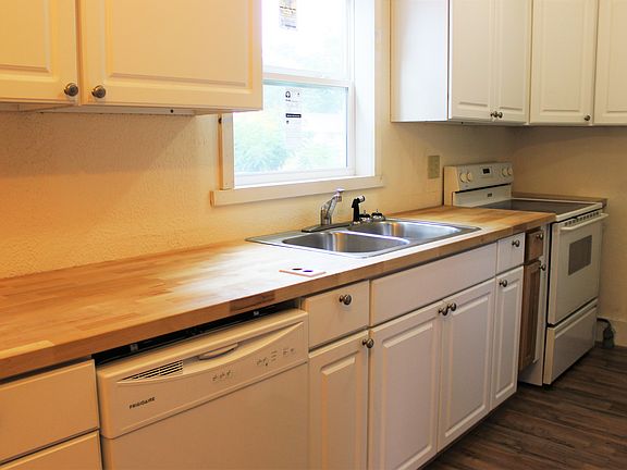 Newly remodeled kitchen