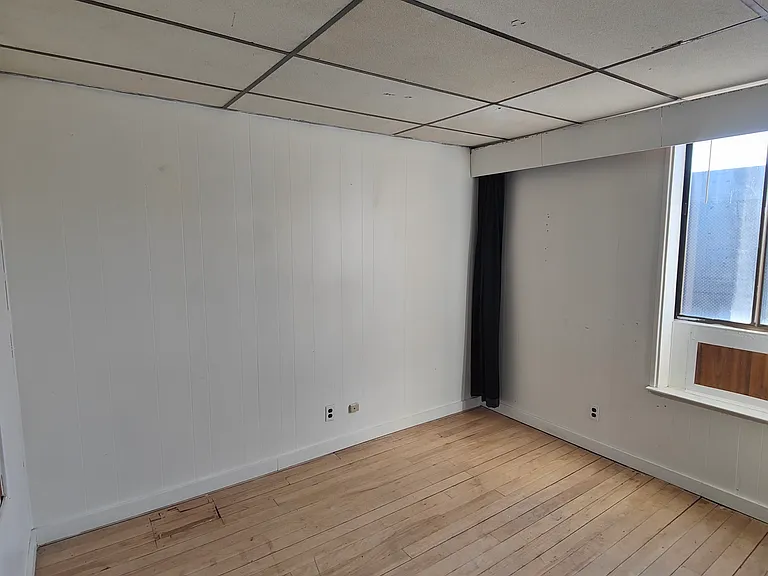 115 Main St #6 — Photo 8