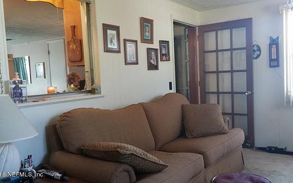 3rd image of 5638 Hillman Dr