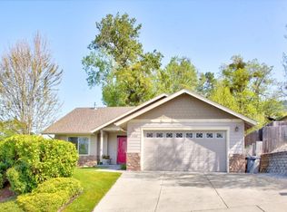 1400 NE Jennifer Way, Grants Pass, OR 97526