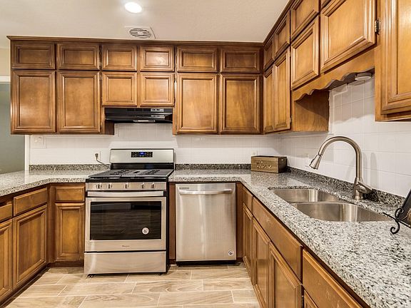 2nd image of 3128 N 37th Dr