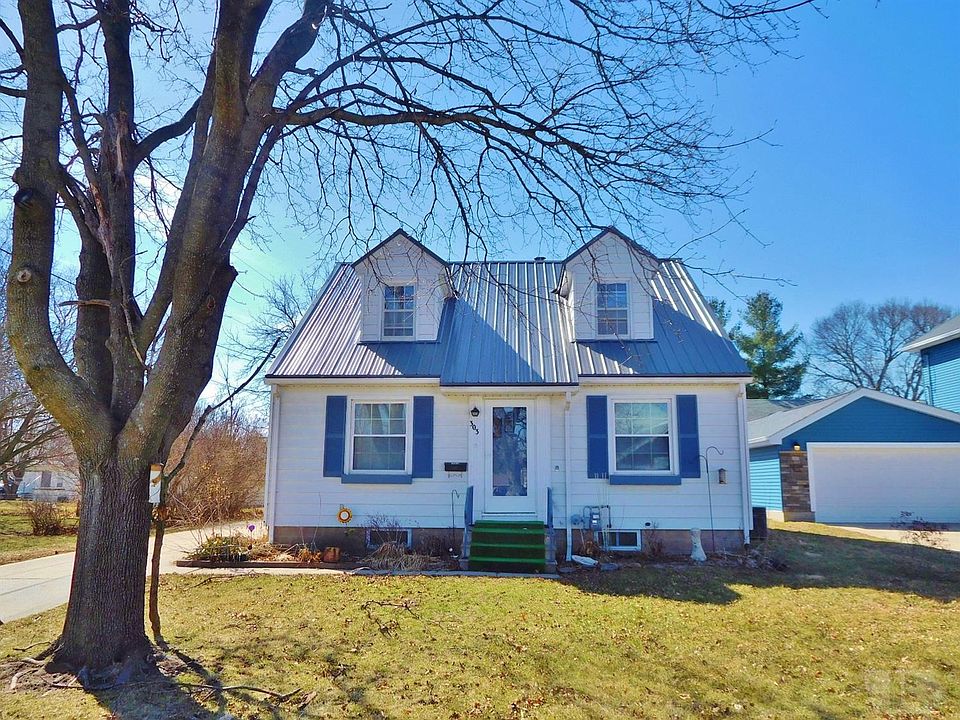 1st image of 303 E Park St