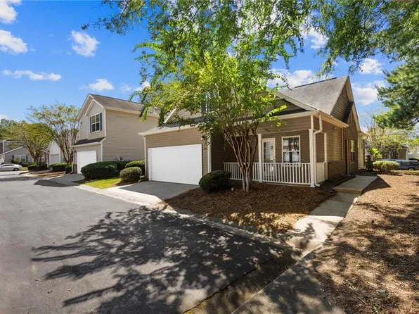 242 Hiawassee Dr, Woodstock, GA 30188