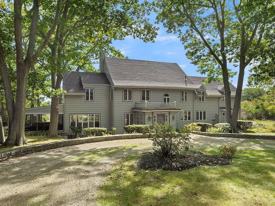 1st image of 12 Graystone Rd