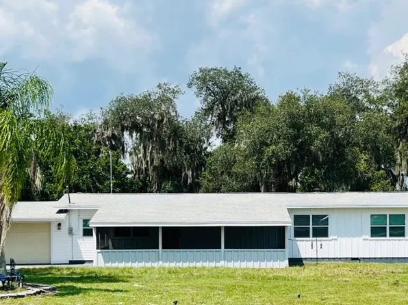 709 Lake Blue Dr, Lake Placid, FL 33852