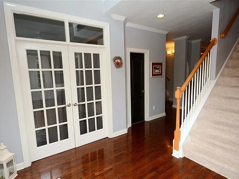 1812 Chaz Ct — Photo 7