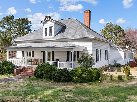 3rd image of 2145 Tommie Daniel Rd