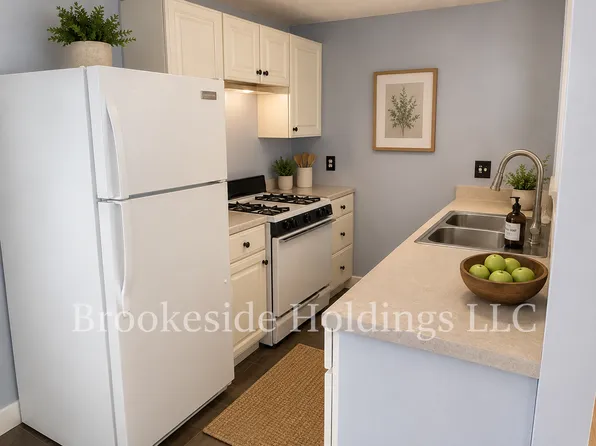 7 E Muskegon St, Kent City, MI