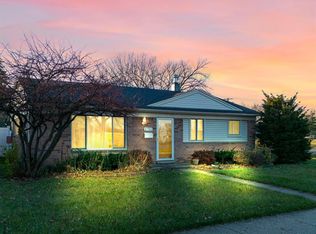 8797 Liberty Blvd, Westland, MI 48185