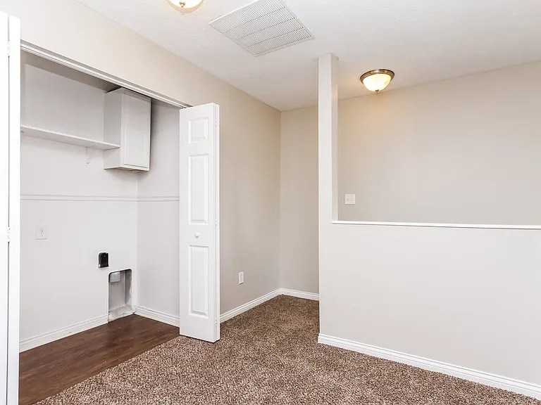 8937 Hosta Way — Photo 8