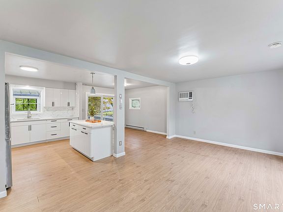 4th image of 4 Briar Lane