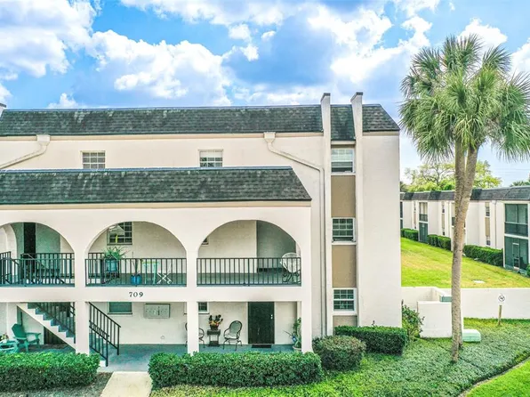 709 Russell Ln APT 222, Brandon, FL 33510