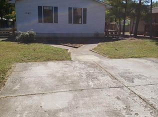 1757 Todd Dr, Johnson City, TN 37604