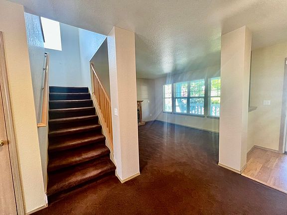 4th image of 5329 37th Ave SE
