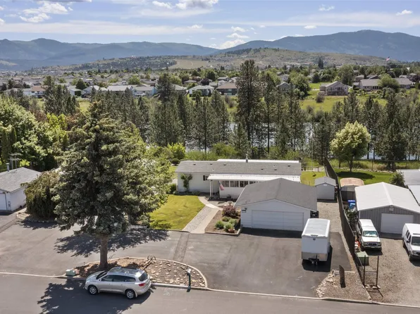 19116 E Montgomery Dr, Otis Orchards, WA 99027