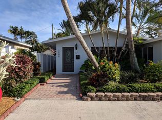 1586 NE 36th St, Oakland Park, FL 33334