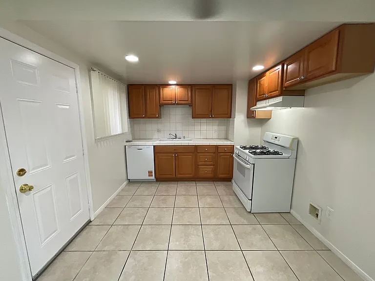 Watson8626-50 — Photo 38