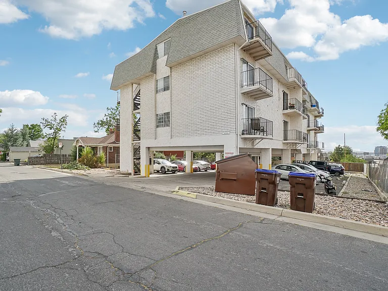 350 S Elizabeth St #11 — Photo 18