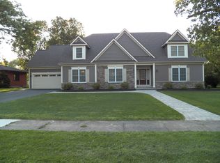 303 Council Rock Ave, Rochester, NY 14610