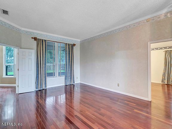 3rd image of 274 FRANKLIN BROOK Lane