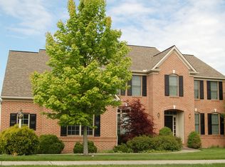 712 Goddard Dr, York, PA 17402