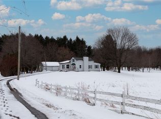 1993 Bailey Rd, Ontario, NY 14519