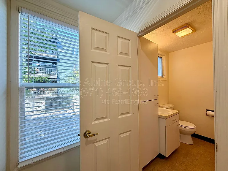 4318 SE Milwaukie Ave #2 — Photo 4