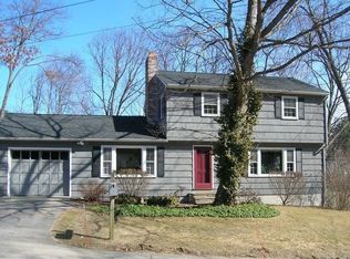 12 Rugby Rd, Nashua, NH 03063