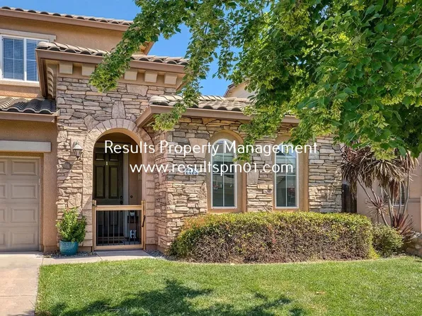 2425 Foxcroft Cir, Roseville, CA 95747
