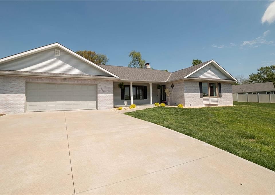1st image of 2801 Coop Dr