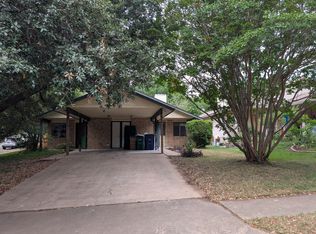 1401 Cinnamon Path UNIT B, Austin, TX 78704