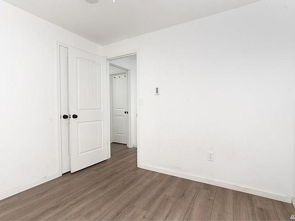 5th image of 5622 S Mullen St