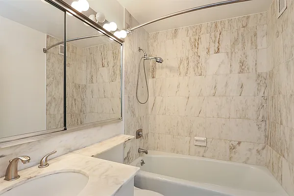 Rented by Corcoran | media 15