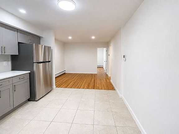 2nd image of 1332 67th St APT 3