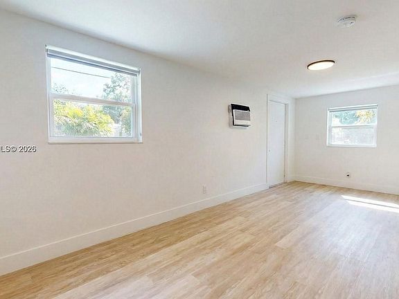 3rd image of 128 NW 53rd St #C