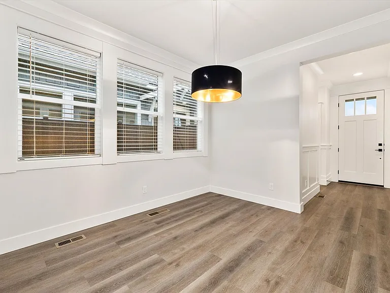 3903 W Spring House Ln — Photo 4