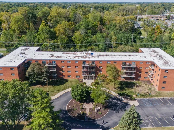 2937 Westbrook Dr APT A215, Fort Wayne, IN 46805