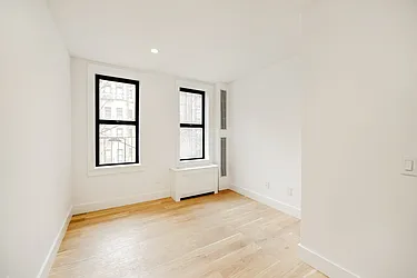 Rented by Akelius Real Estate Management