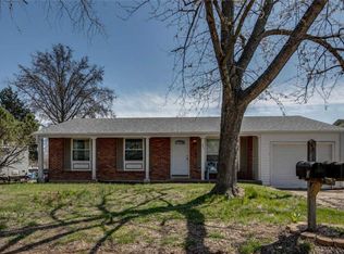3 Southwinds Dr, Saint Peters, MO 63376