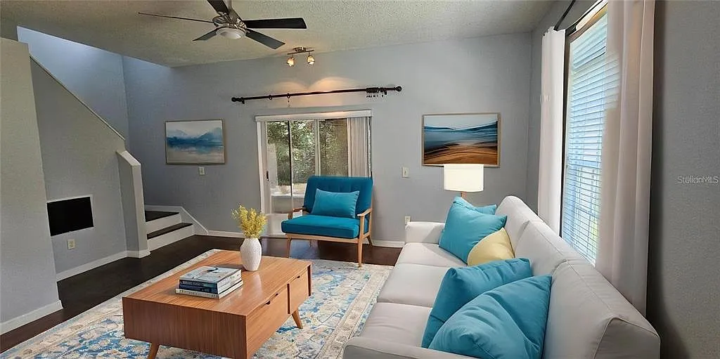 3 bed, 2.5 bath, 1336 sqft, $2,150 — Photo 4