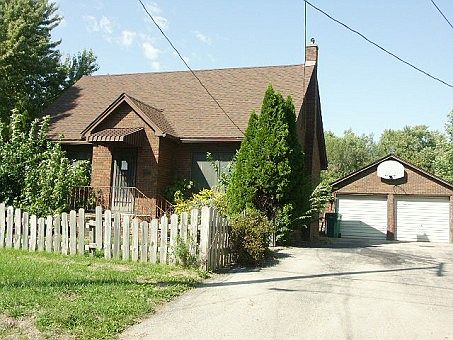 1st image of 1010 E Bronson St
