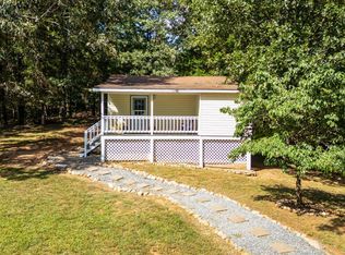 381 Frying Pan Ln, Pittsville, VA 24139