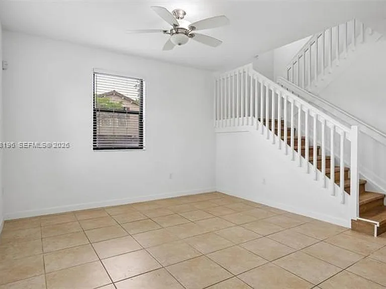 23271 SW 118th Ave #23271 — Photo 5