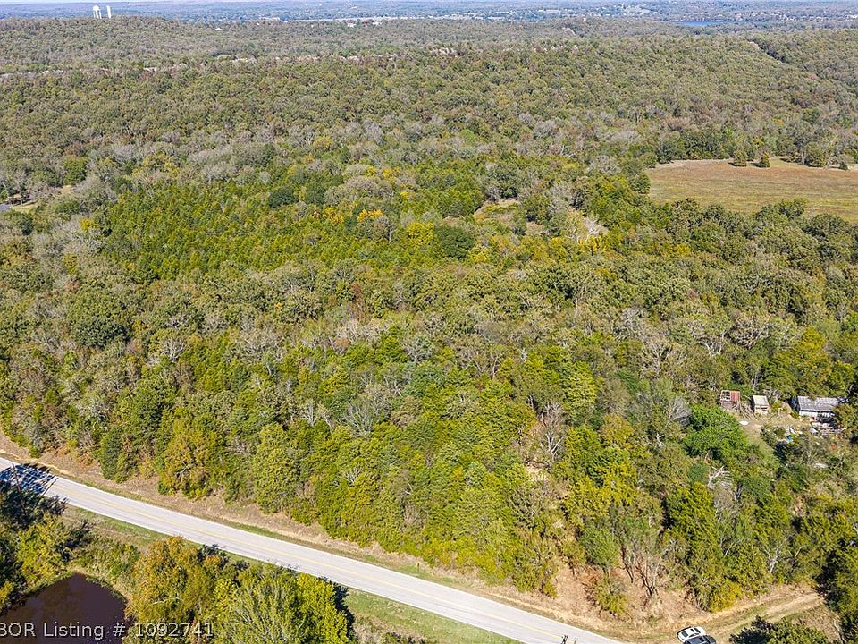 1st image of Mount Harmony Rd