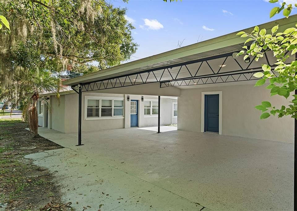 1st image of 929 ADRIAN COURT
